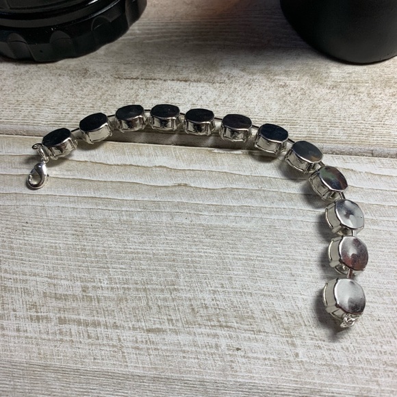 Handmade Swarovski “Clear Crystal” Cup Chain - Picture 6 of 8